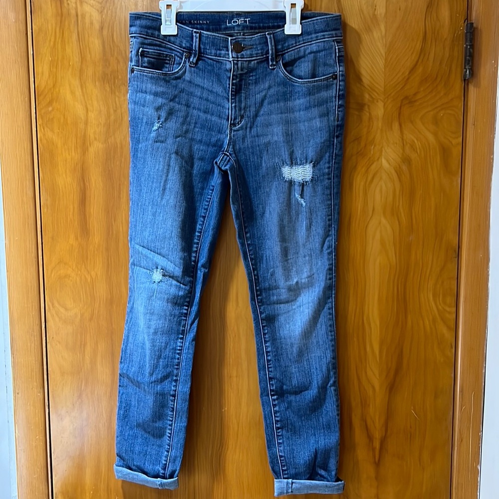 Women’s size 28S Ann Taylor loft, modern skinny jeans